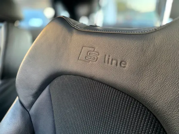 Audi A1 Sportback 2.0 TDi S-line 23