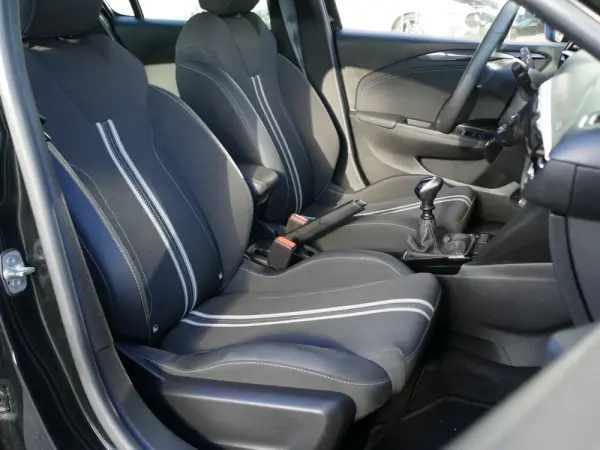Opel Corsa 1.2 T GS 27