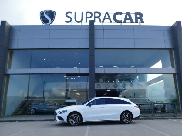 Mercedes-Benz CLA 250 e Shooting Brake AMG Line 40