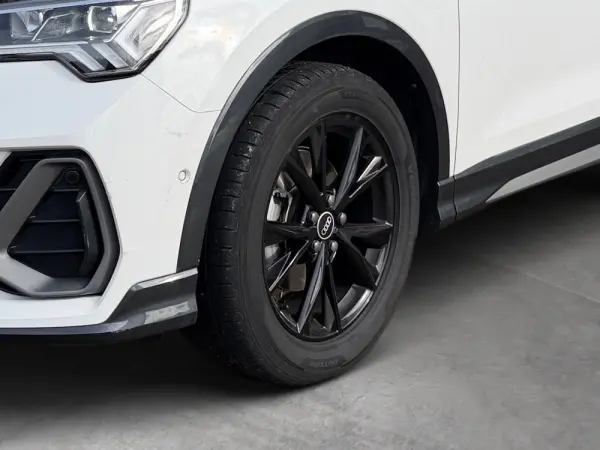 Audi Q3 35 TFSI S line S tronic 8