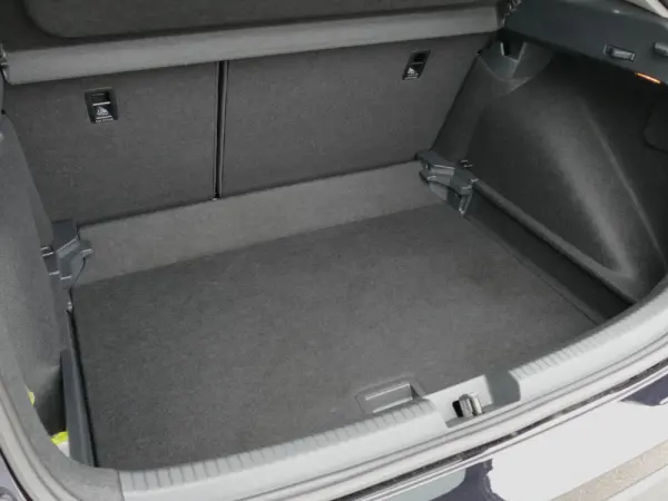 Volkswagen Taigo 1.0 TSI Urban 11