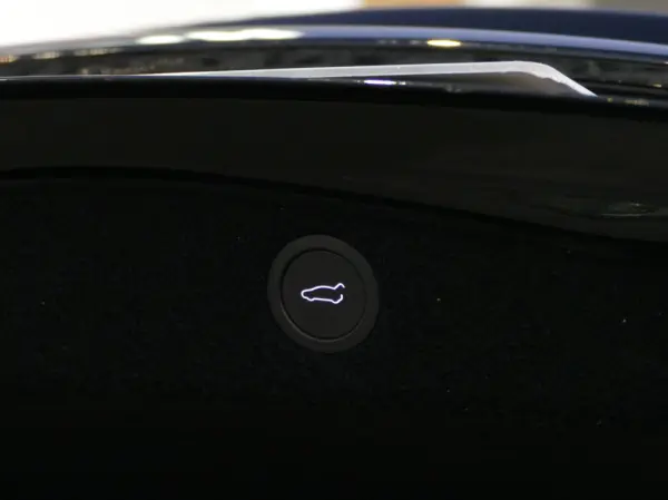Tesla Model 3 Long Range Tração Integral 12