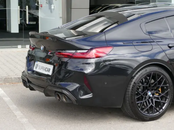 BMW M8 Competition 6