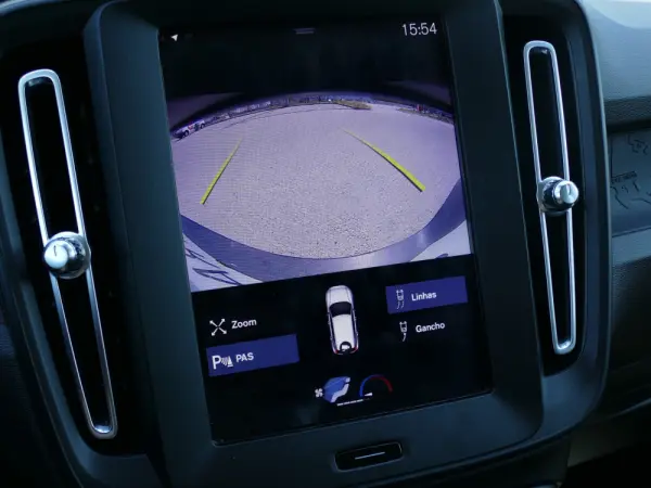 Volvo XC 40 2.0 D3 Geartronic 23