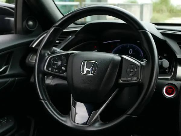 Honda Civic 1.6 i-DTEC Executive Premium 9AT 39