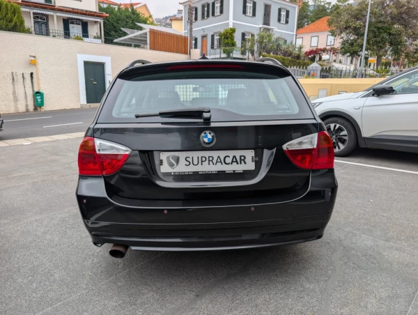 BMW 320 d Touring Exclusive 7