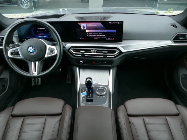 BMW i4 M50 28
