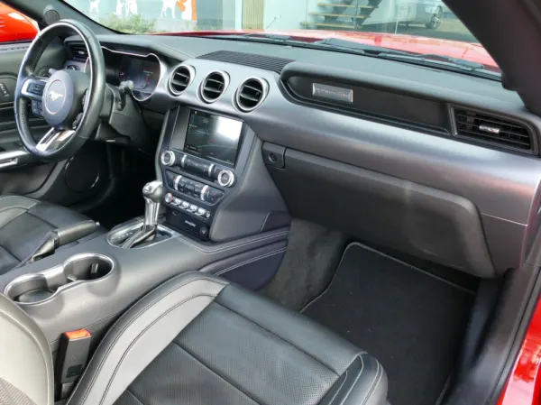 Ford Mustang 2.3i EcoBoost Aut. 29