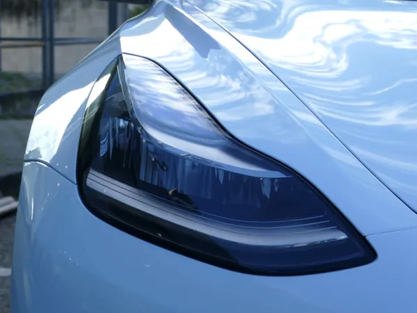 Tesla Model 3 Performance Dual Motor AWD 9