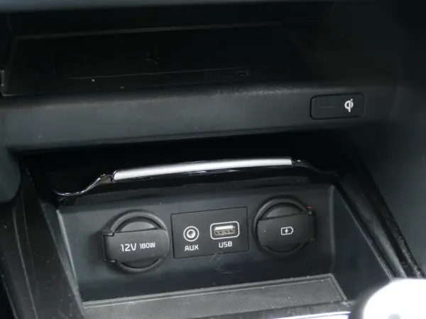 Kia Ceed 1.0 T-GDI GT Line 22