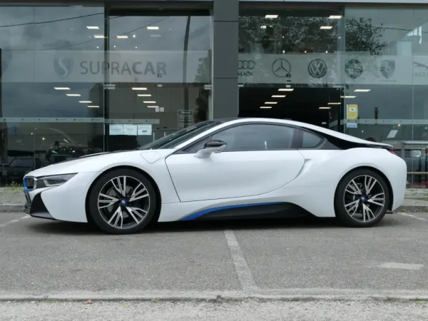 BMW i8 Standard 36