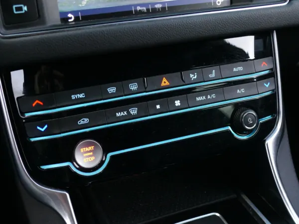 Jaguar XF Sportbrake 2.0 D R-Sport Aut. 21