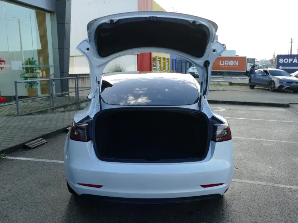 Tesla Model 3 Performance Dual Motor AWD 13