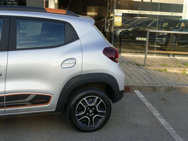 Dacia Spring Electric 45 Expression 14