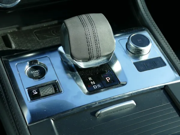 Jaguar F-Pace 2.0 P400e AWD R-Dynamic S 21