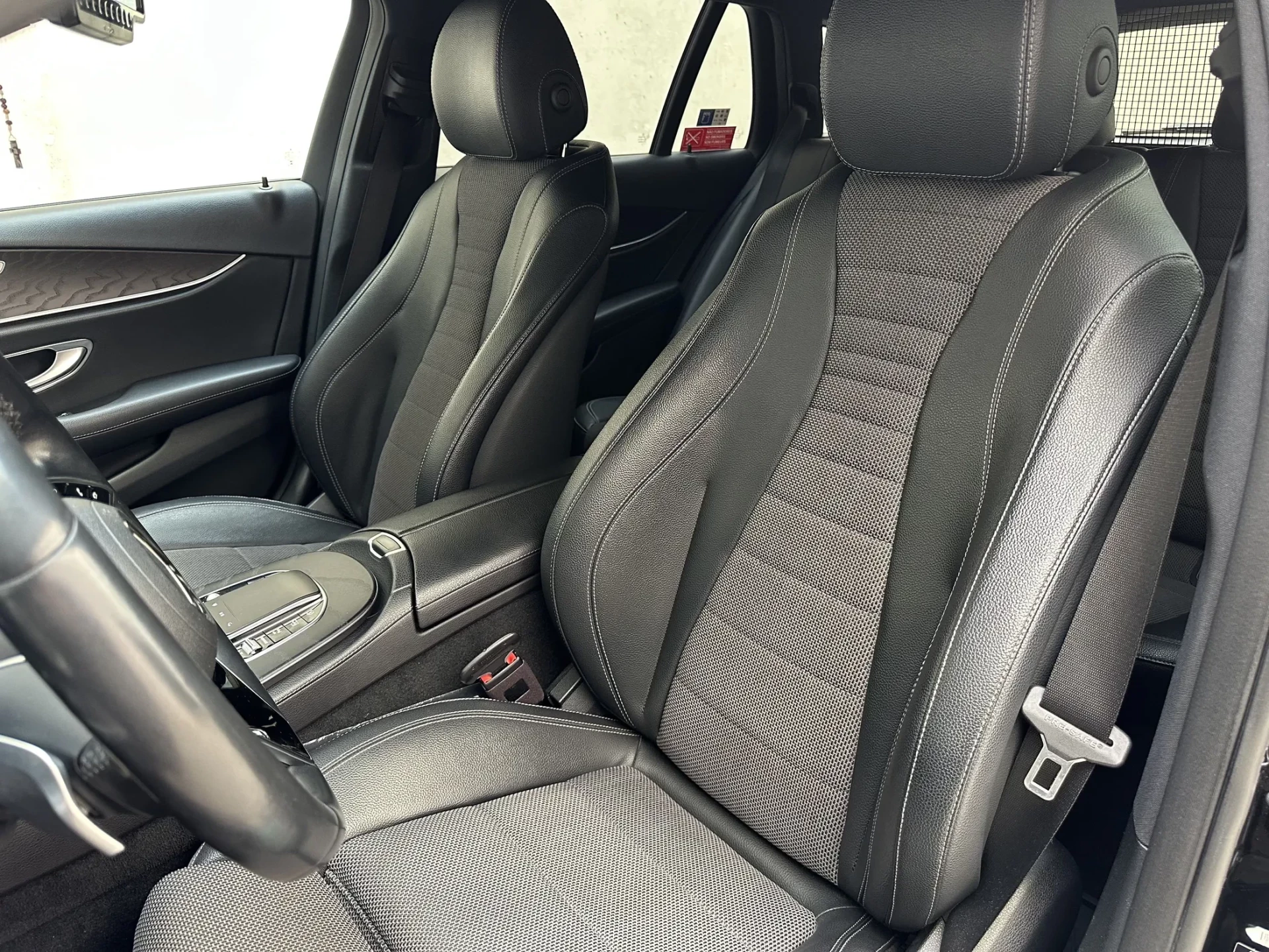 Mercedes-Benz E 220 d Avantgarde 11