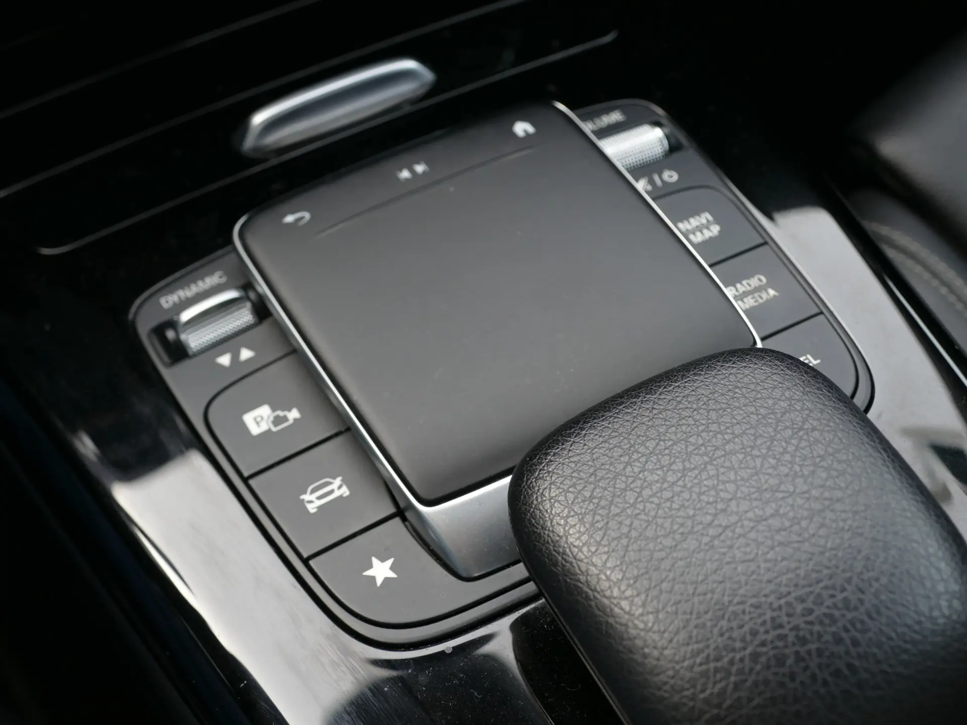 Mercedes-Benz A 250 Limousine e Style Plus 20