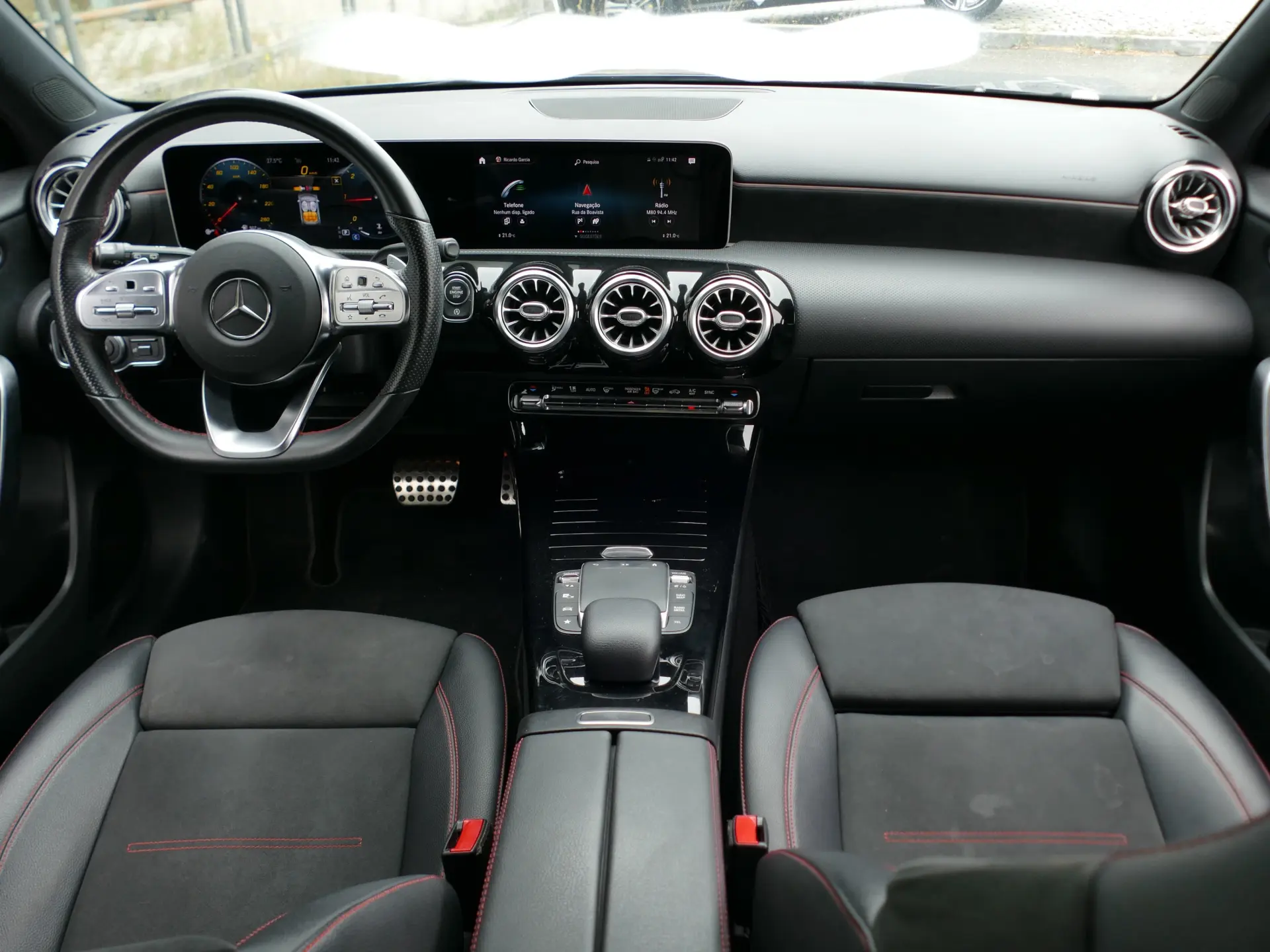 Mercedes-Benz A 180 d AMG Line Aut. 36