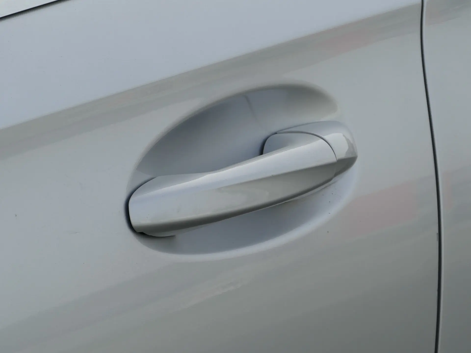 Mercedes-Benz A 250 Limousine e Style Plus 8