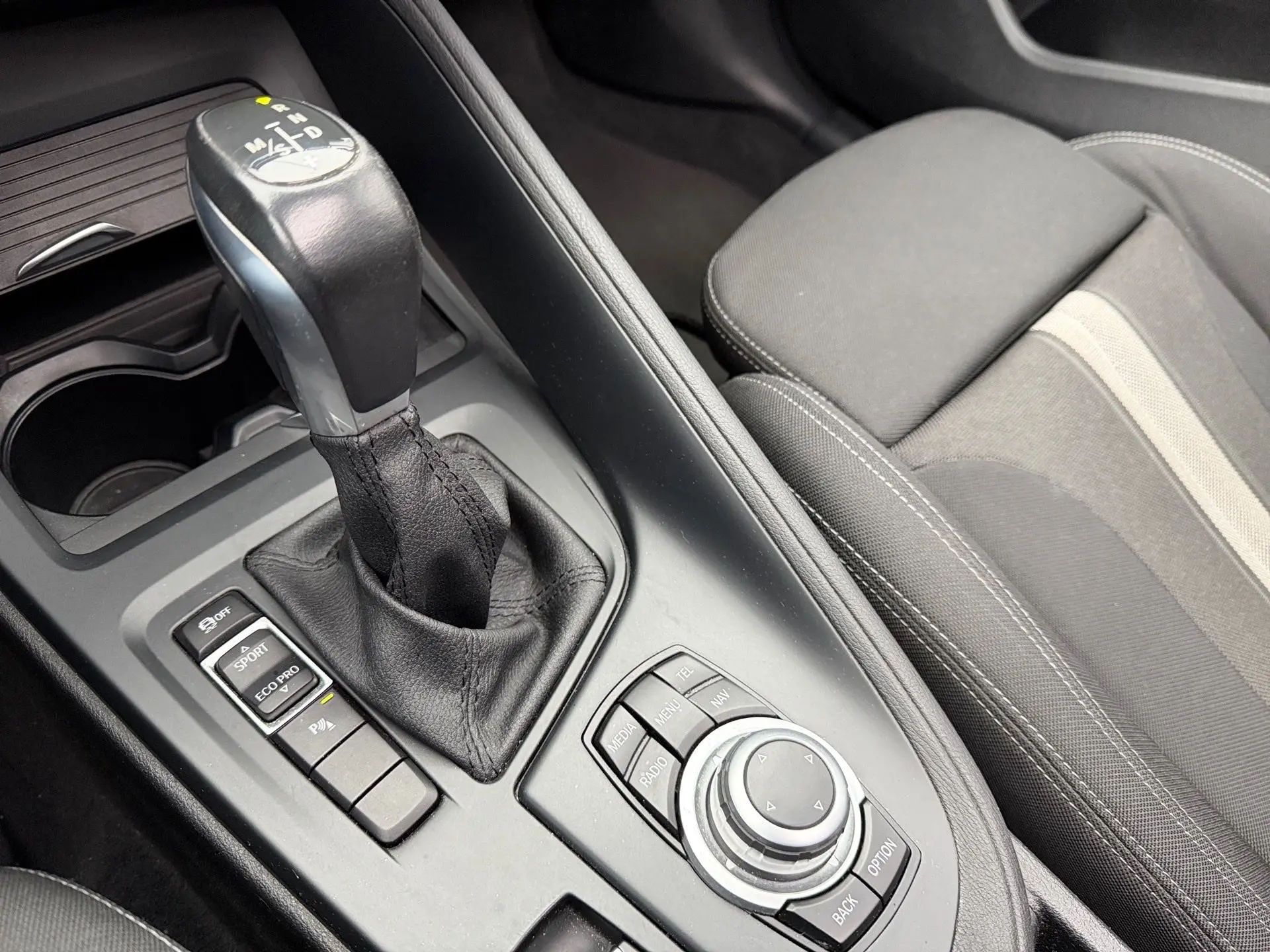 BMW X1 18 d sDrive Line Sport Auto 18