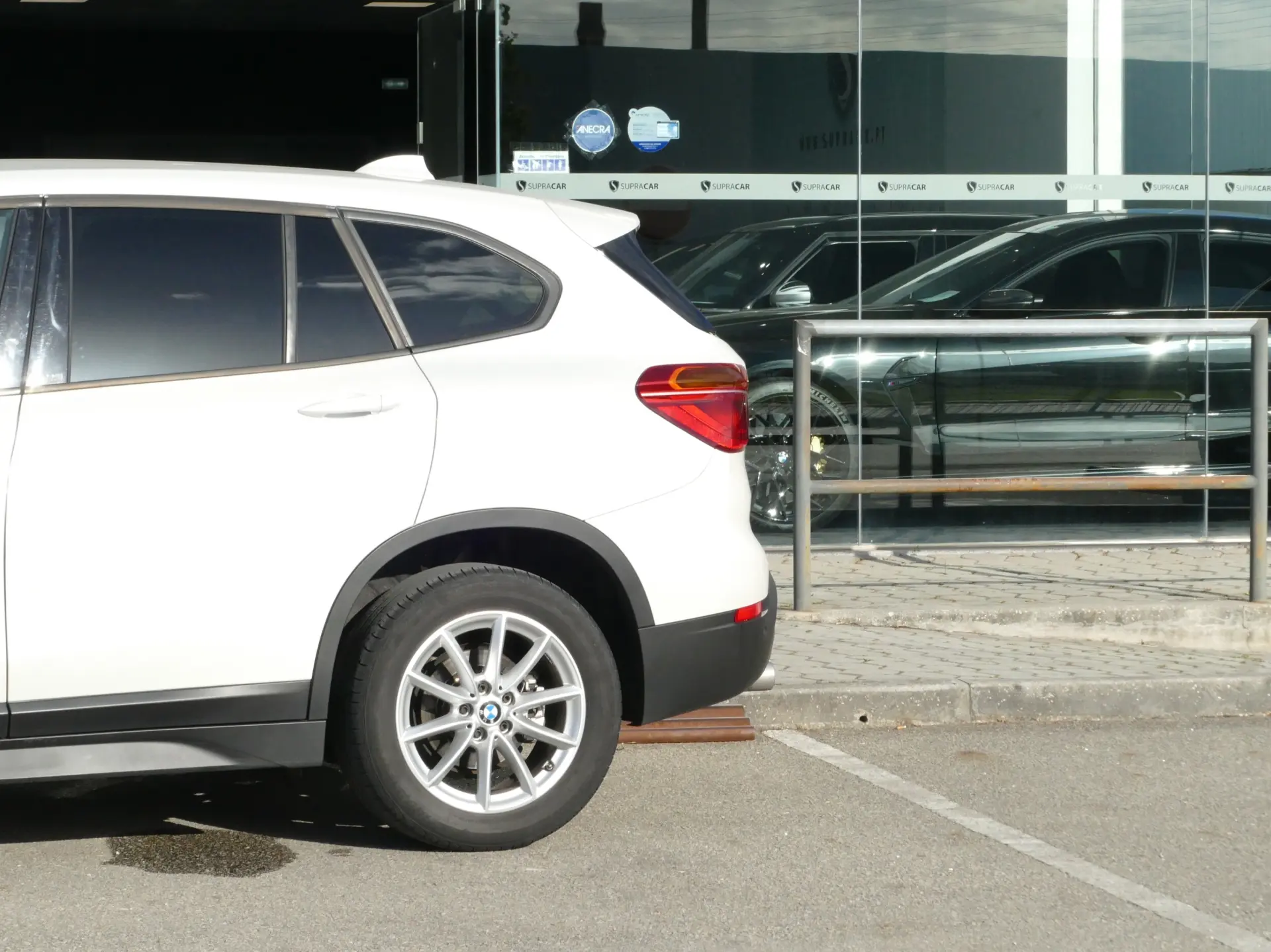 BMW X1 16 d sDrive Advantage 16
