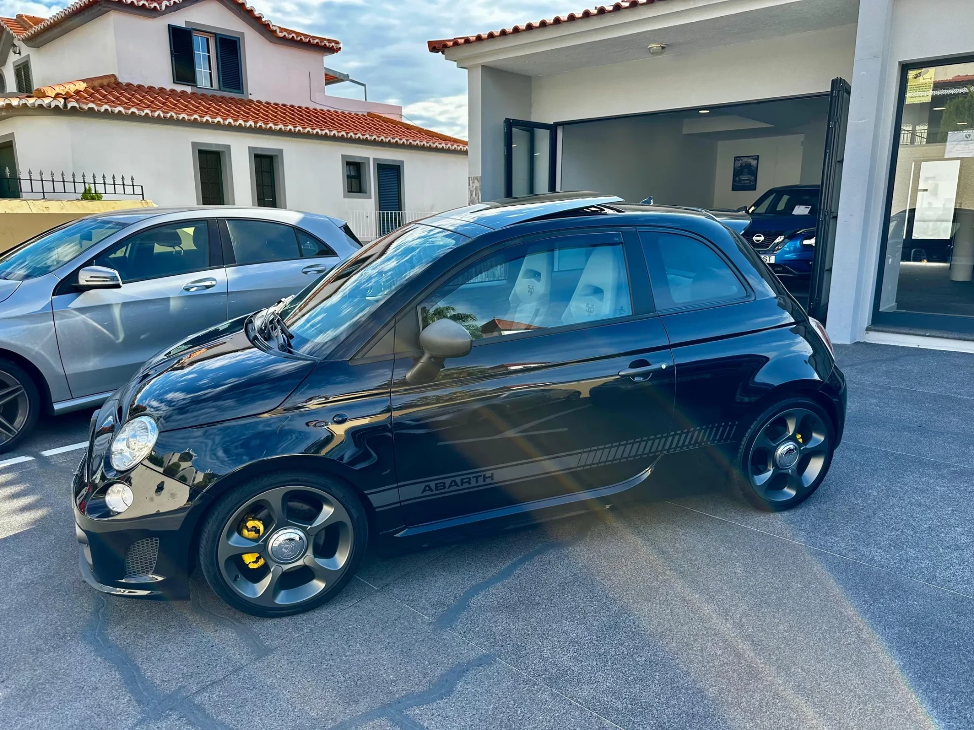 Abarth 595C 1.4 T-Jet Turismo MTA 3