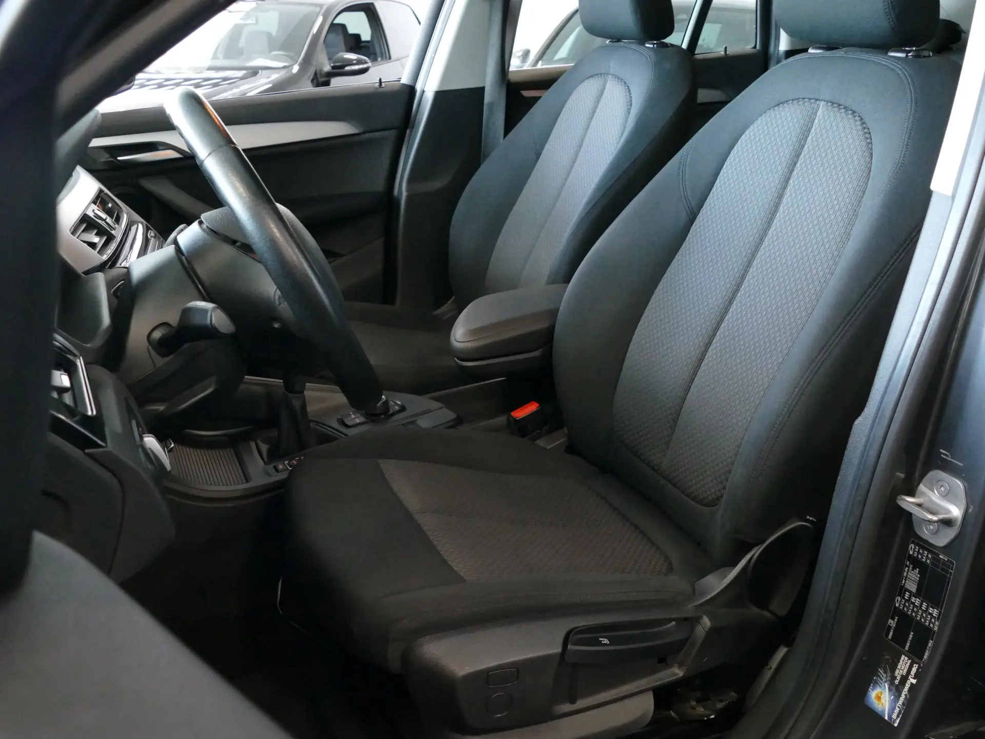 BMW X1 16 d sDrive 24