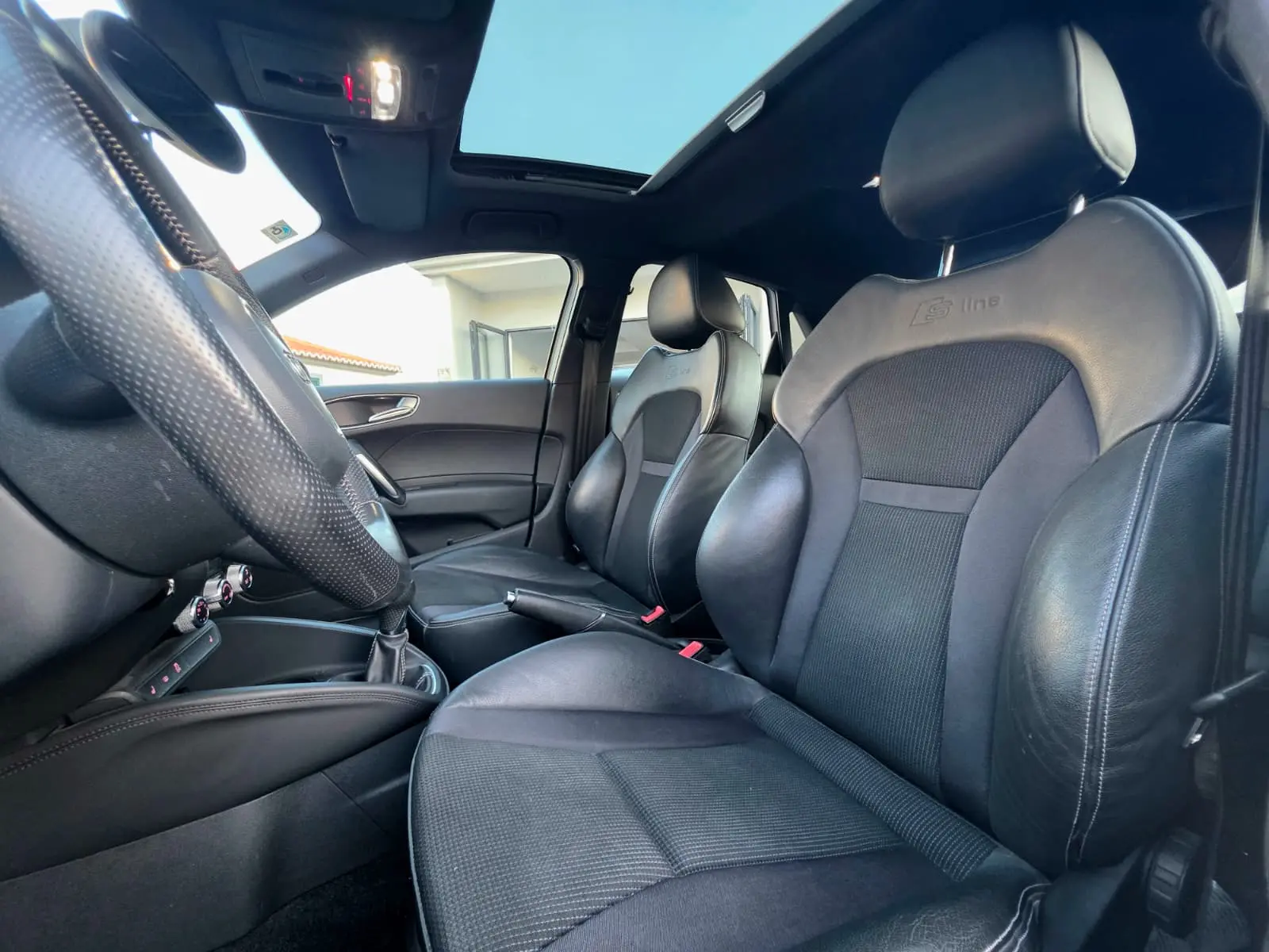 Audi A1 Sportback 2.0 TDi S-line 19