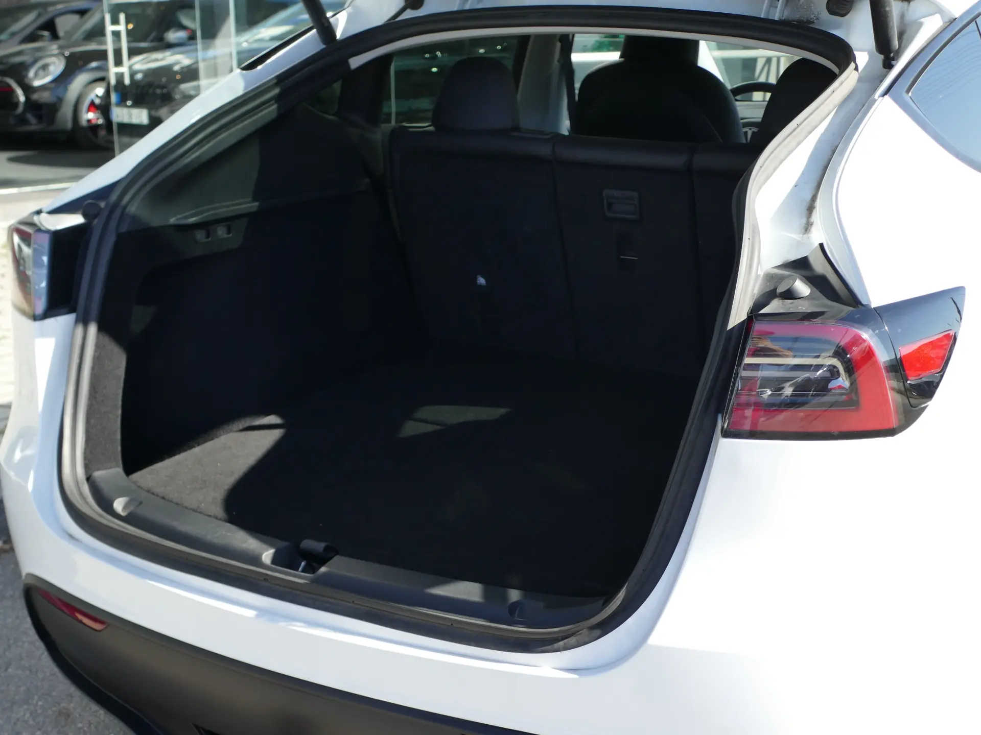 Tesla Model Y Tração Traseira 13