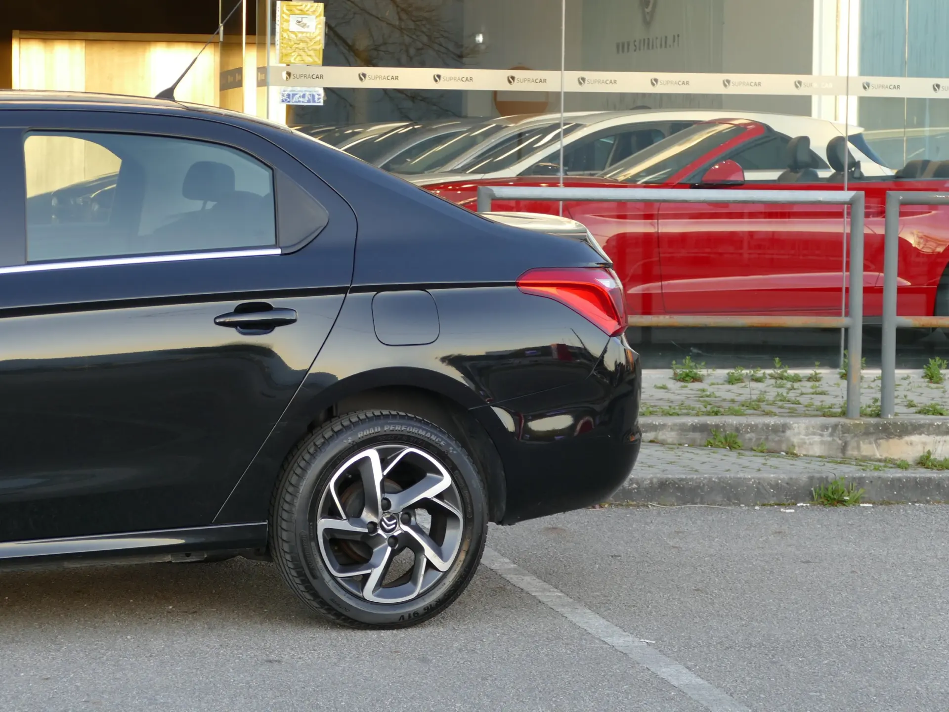 Citroen C-Elysée 1.5 BlueHDi Shine 15