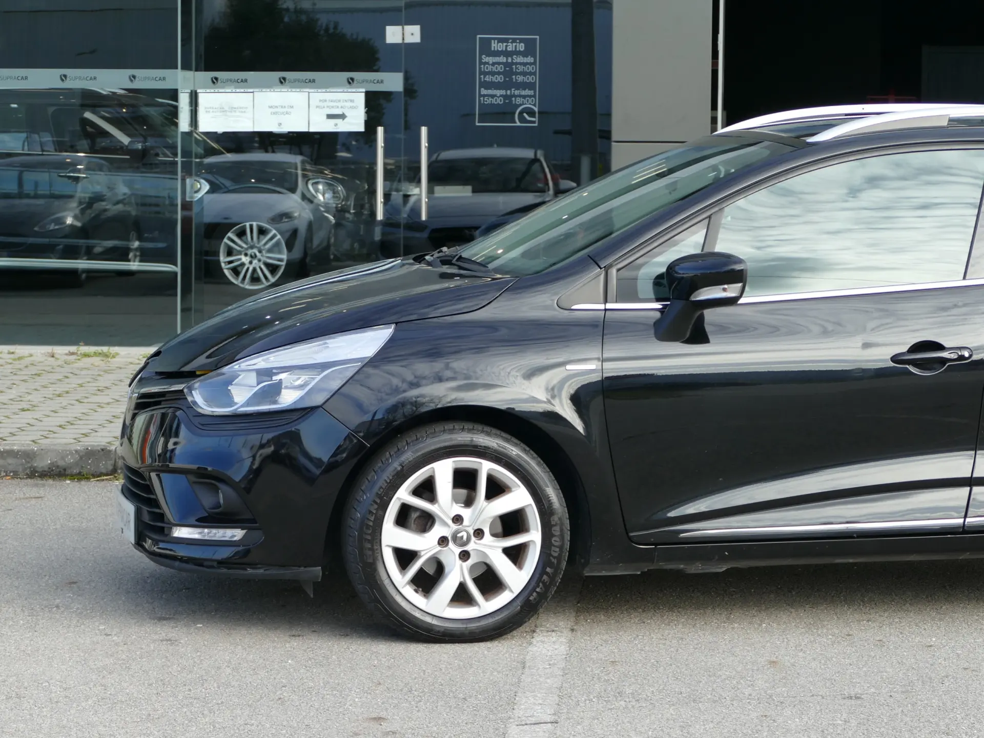 Renault Clio Sport Tourer 0.9 TCe Limited 12