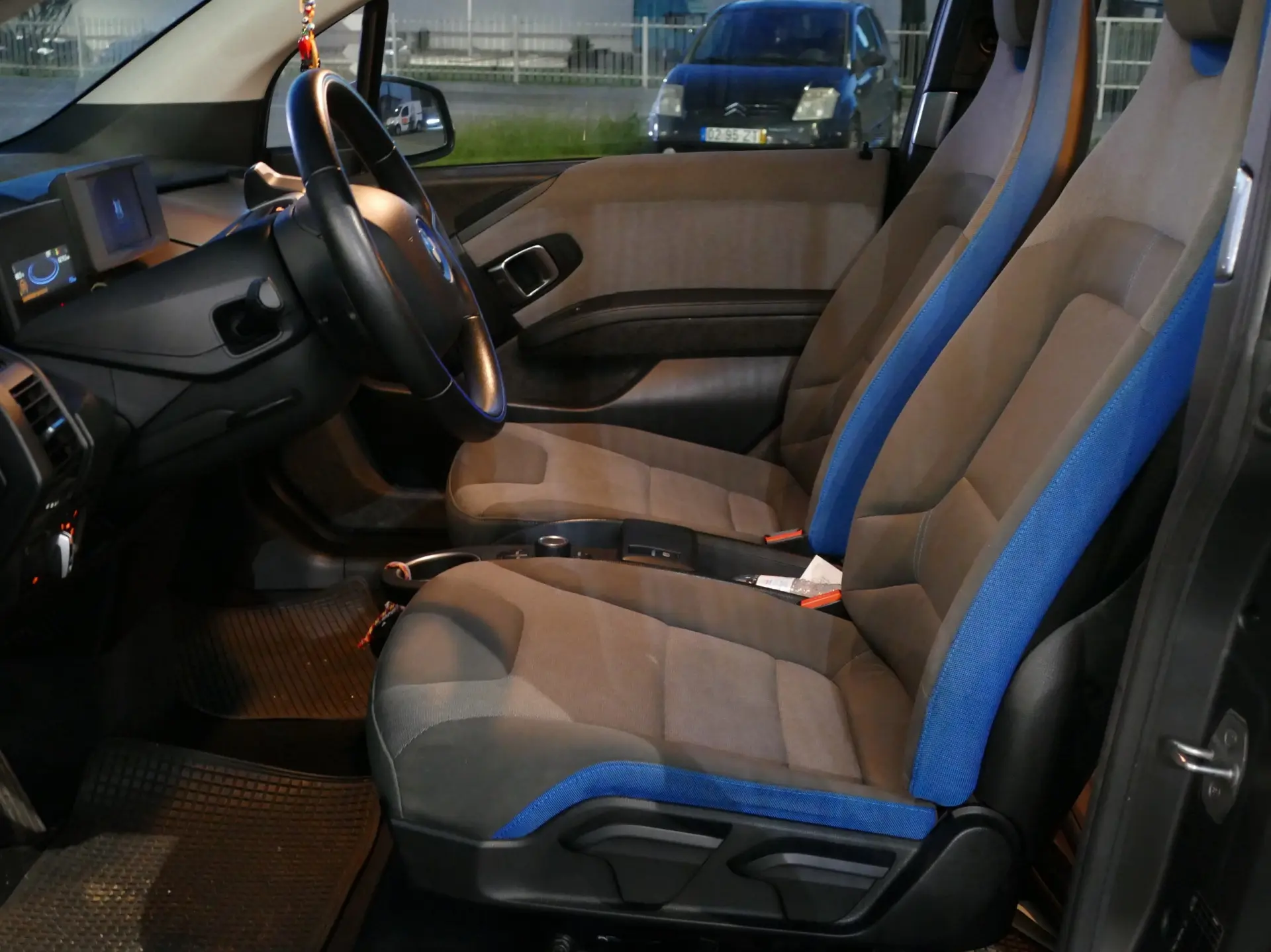 BMW i3 120Ah 22