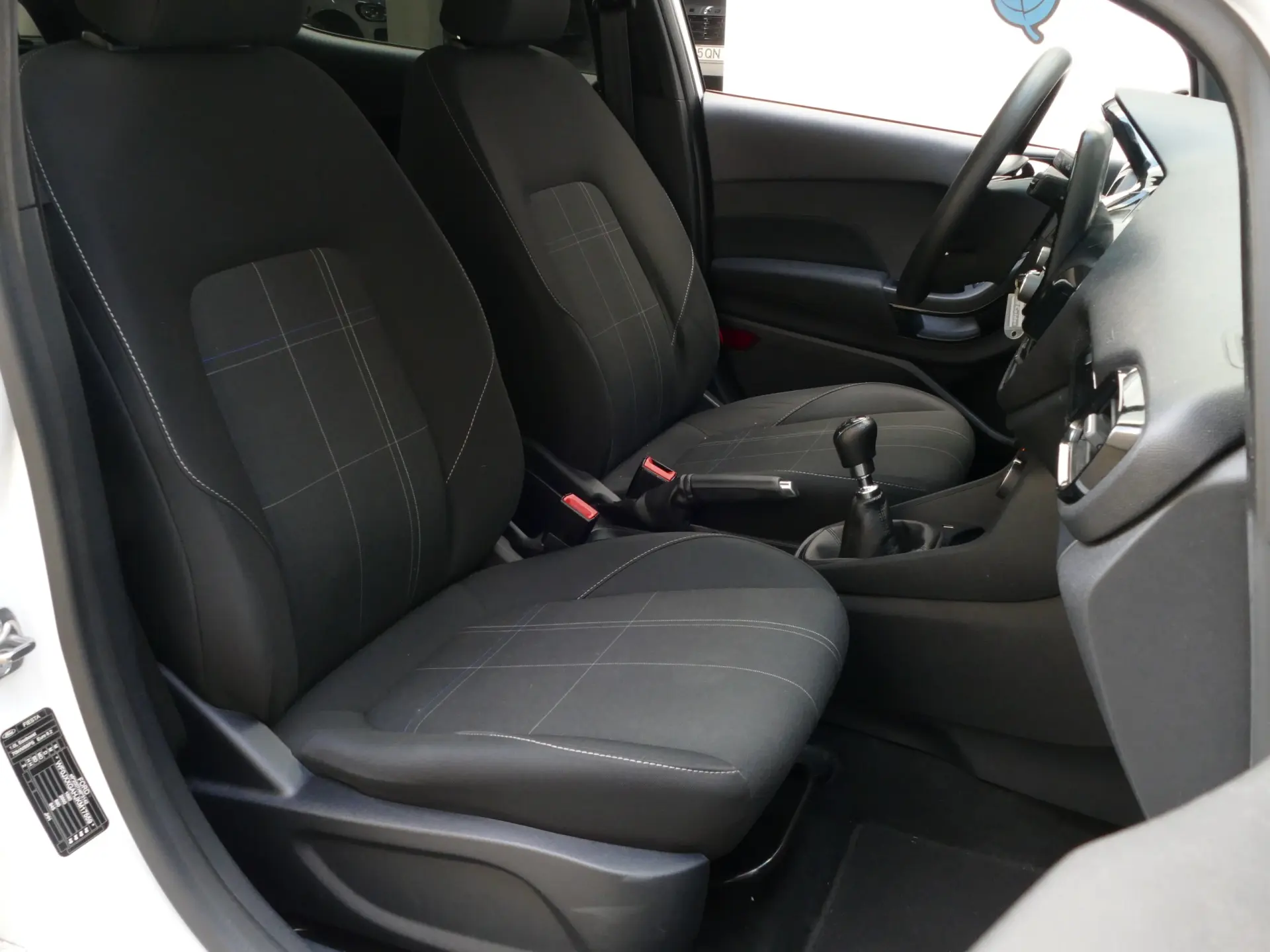 Ford Fiesta 1.0 EcoBoost Connected 26