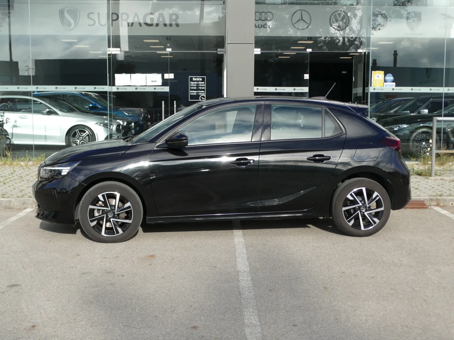Opel Corsa 1.2 T GS 36