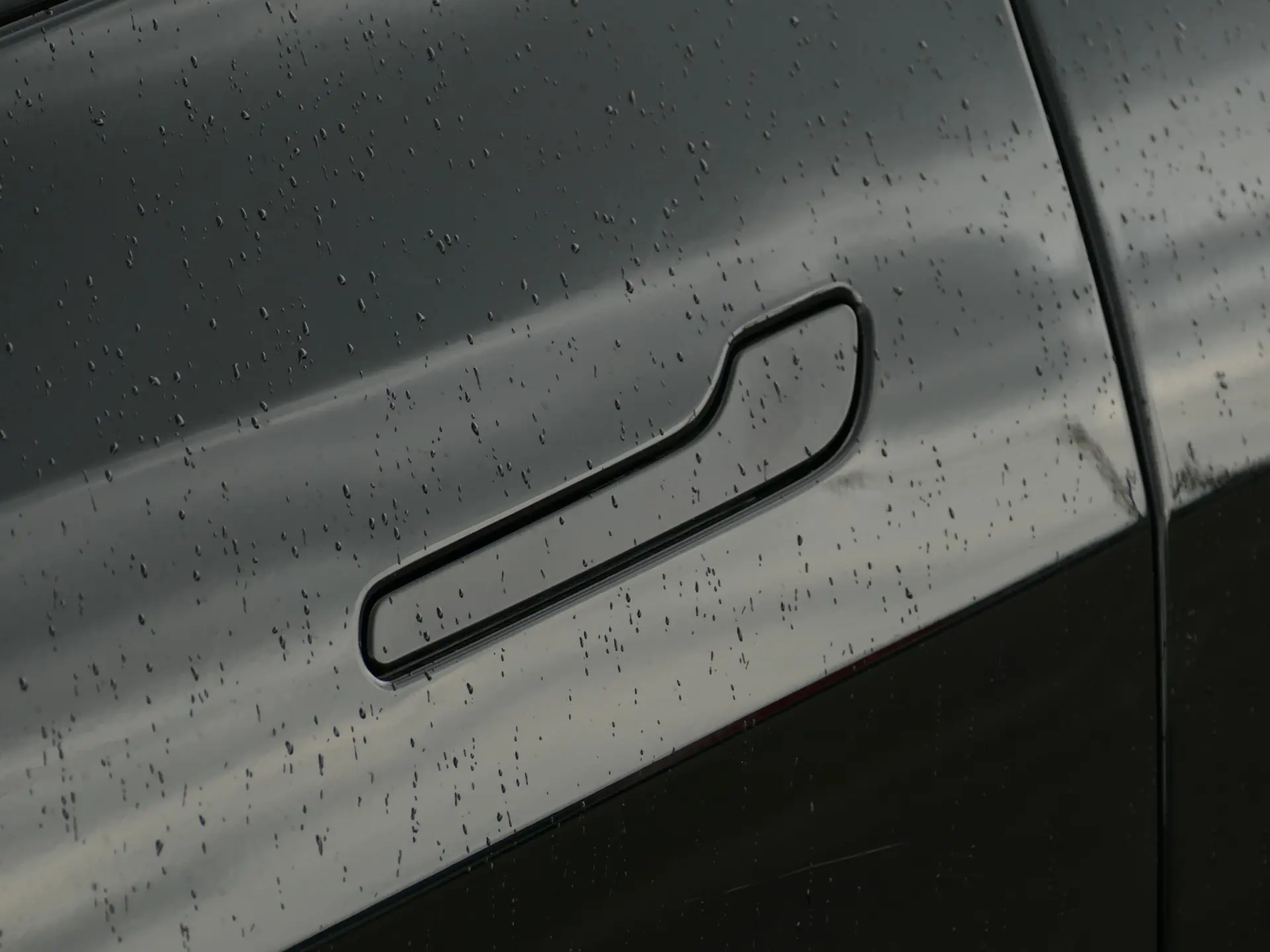 Tesla Model Y Long Range Tração Integral 8