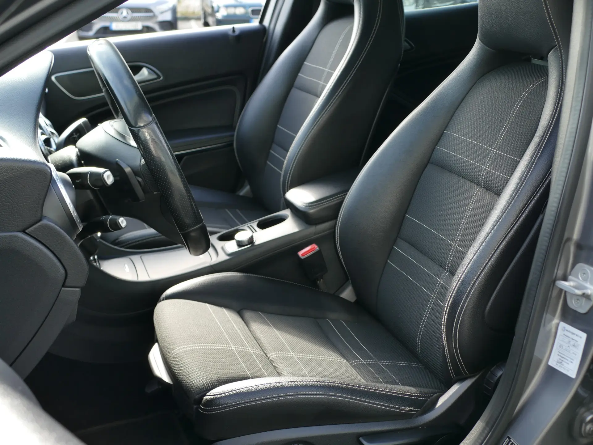 Mercedes-Benz GLA 180 d Urban Aut. 25