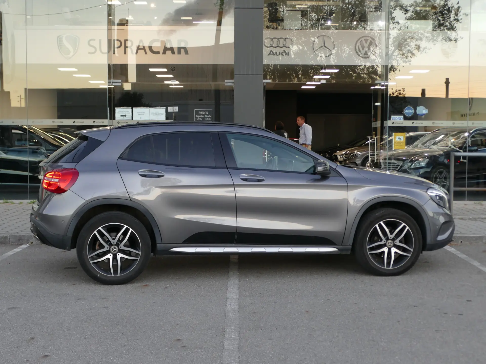 Mercedes-Benz GLA 220 d Urban 39