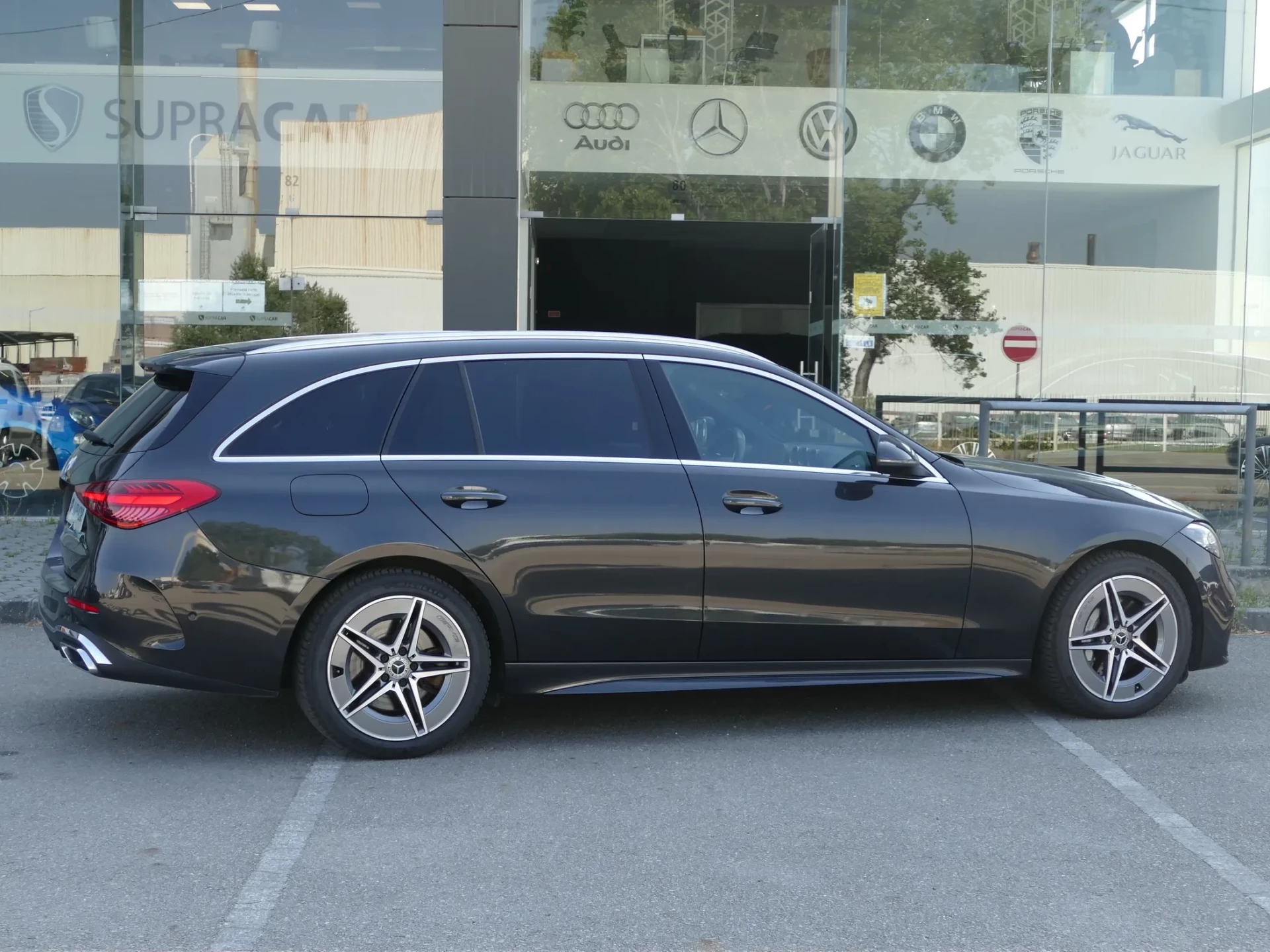 Mercedes-Benz C 300 e AMG Line 20