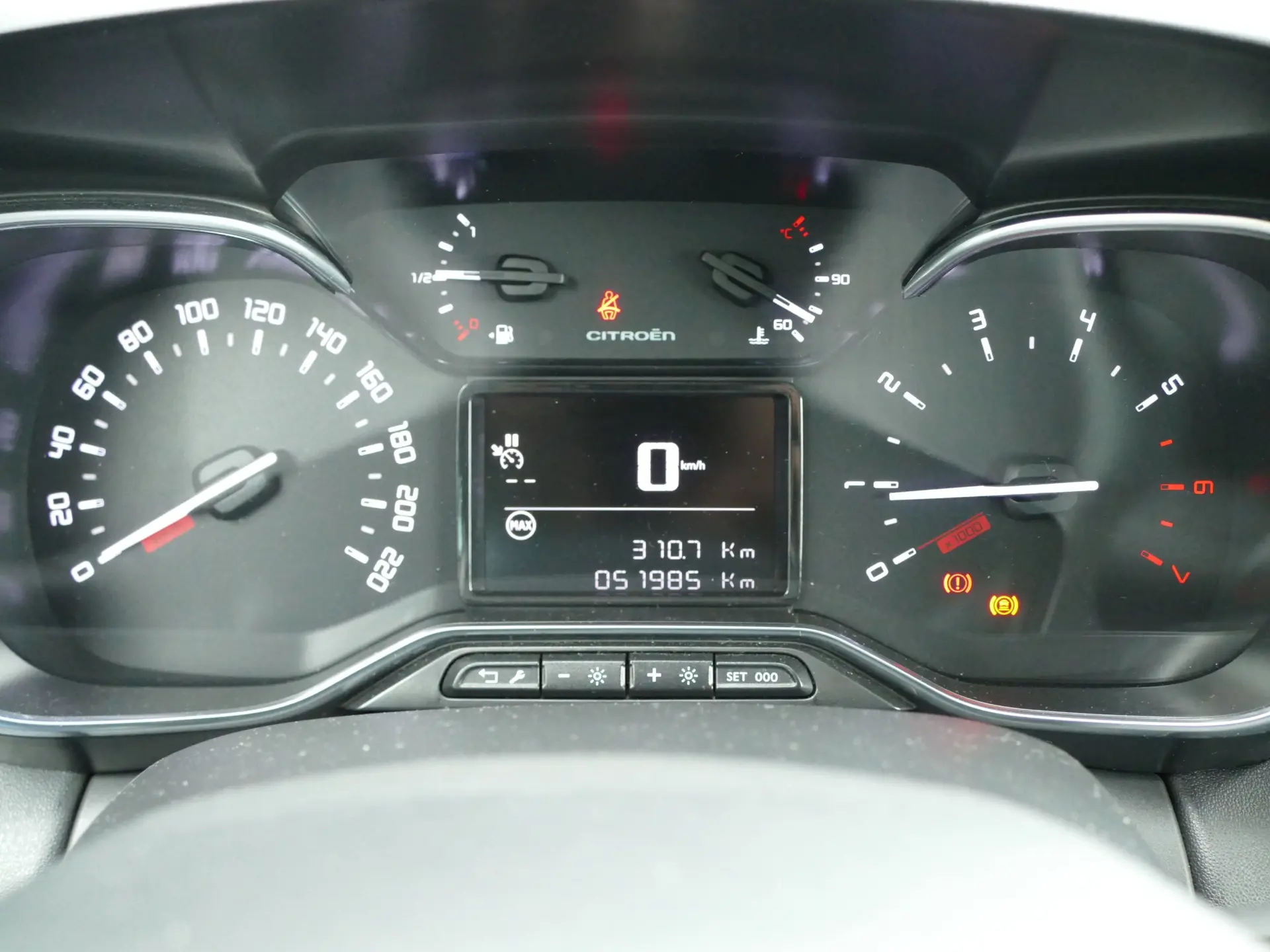 Citroen C3 Aircross 1.2 PureTech Feel 18