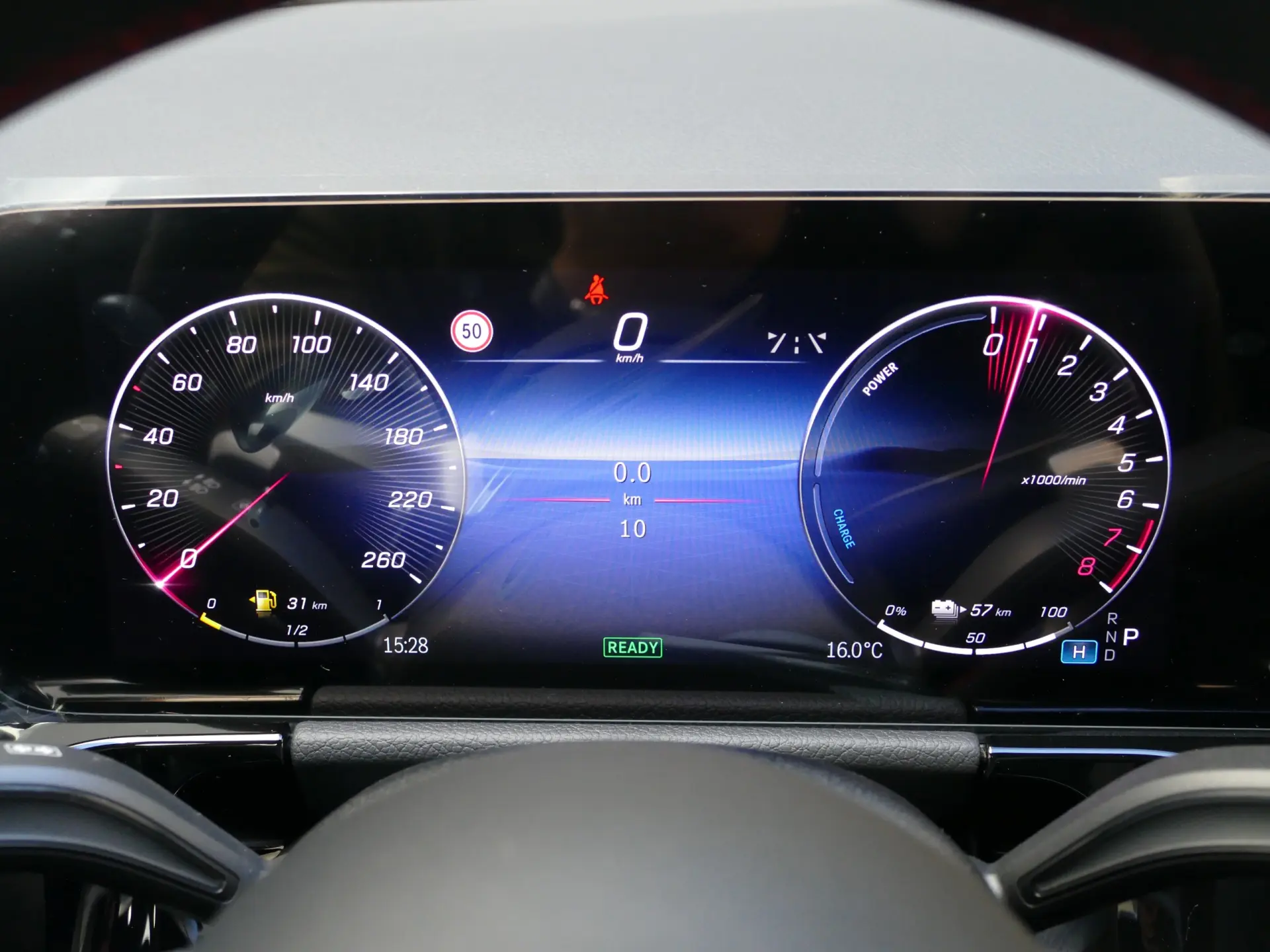 Mercedes-Benz GLA 250 e AMG Line 18