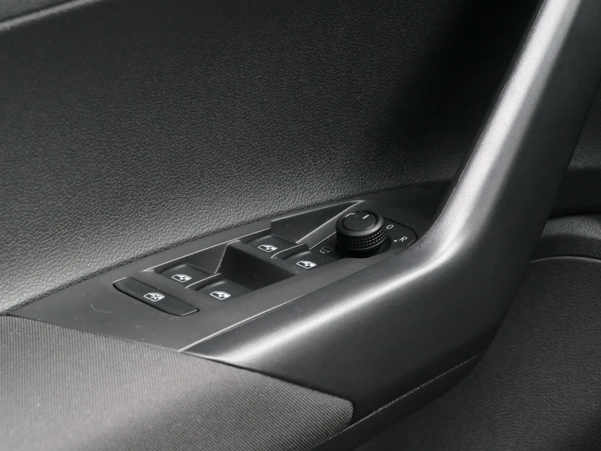 Volkswagen Taigo 1.0 TSI Urban 34