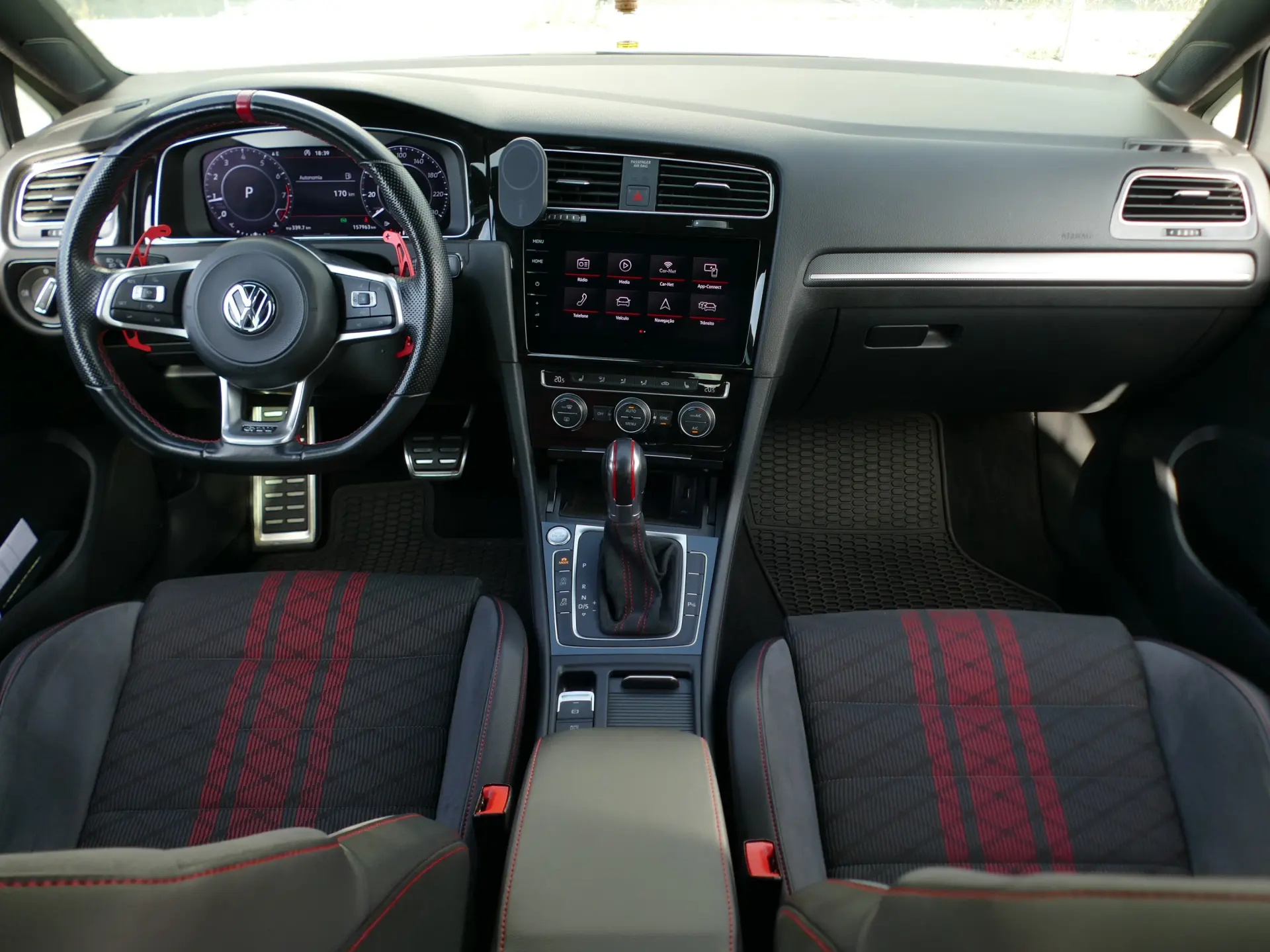 Volkswagen Golf 2.0 TSI GTi TCR DSG 40