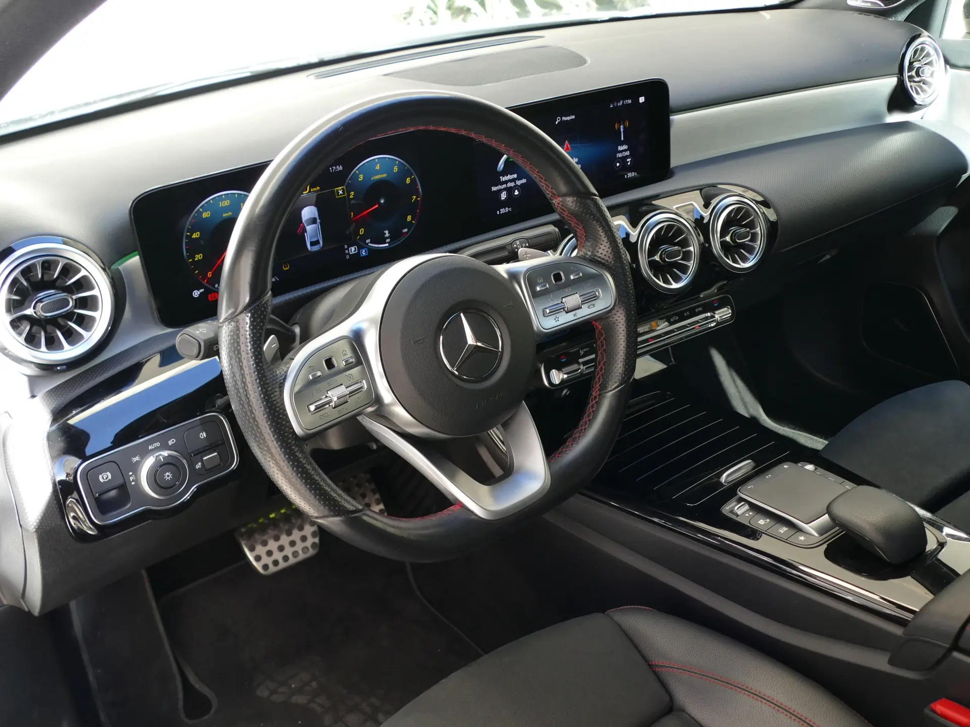 Mercedes-Benz A 200 Limousine AMG Line Aut. 25