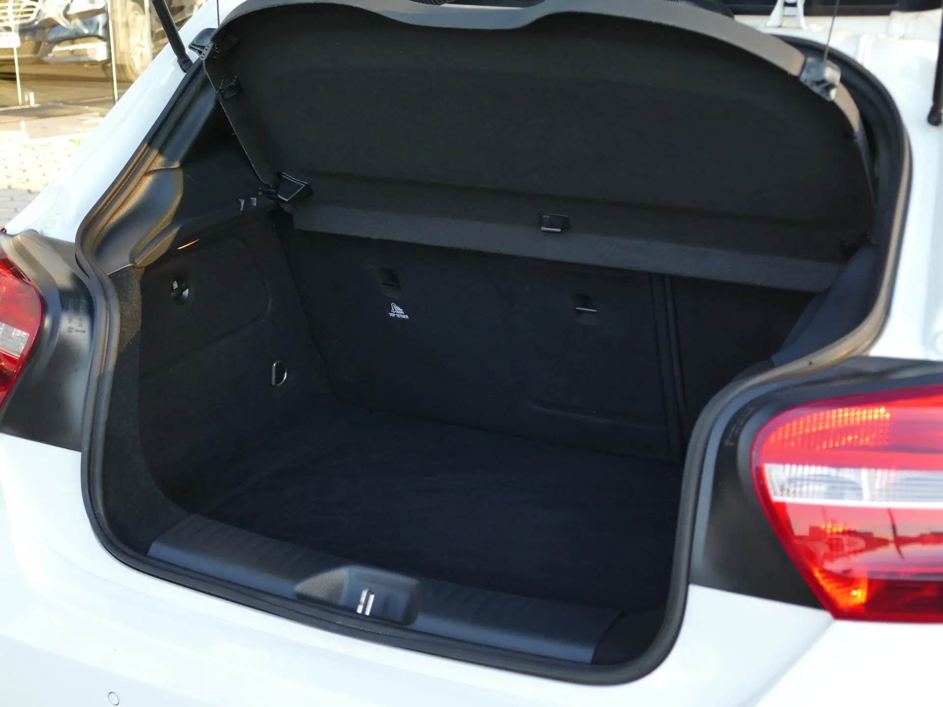 Mercedes-Benz A 180 CDI BlueEFFICIENCY Edition 12