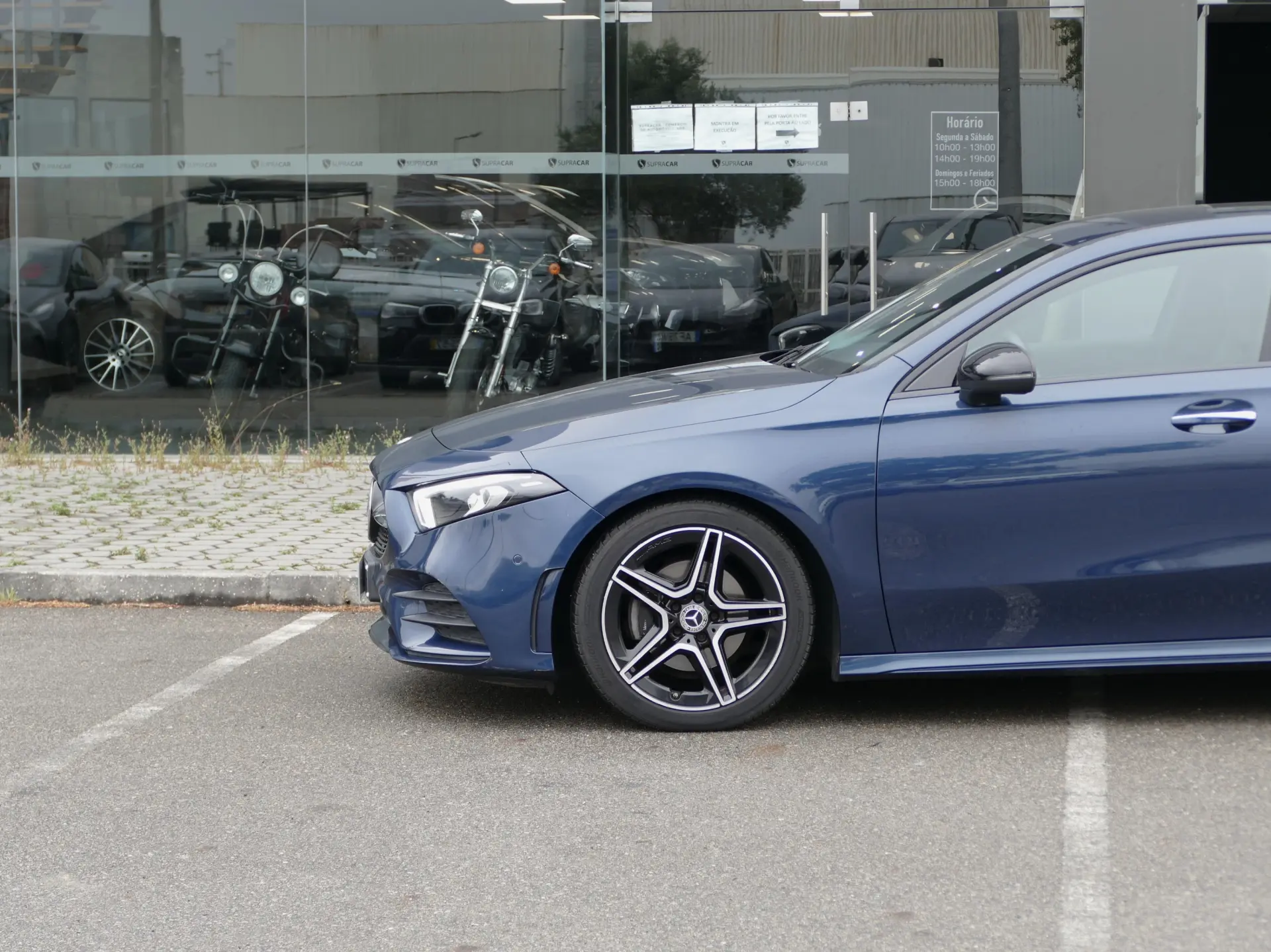 Mercedes-Benz A 180 d AMG Line Aut. 13