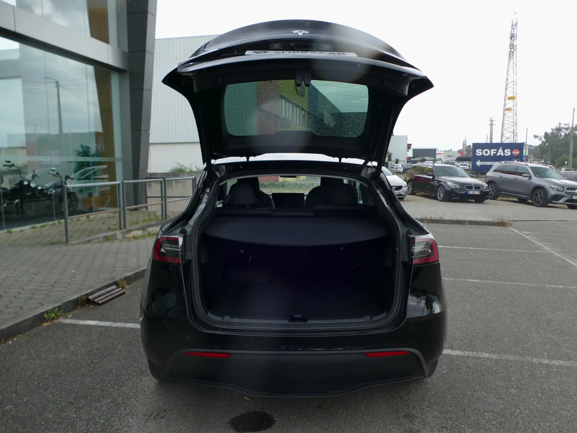Tesla Model Y Long Range Tração Integral 14