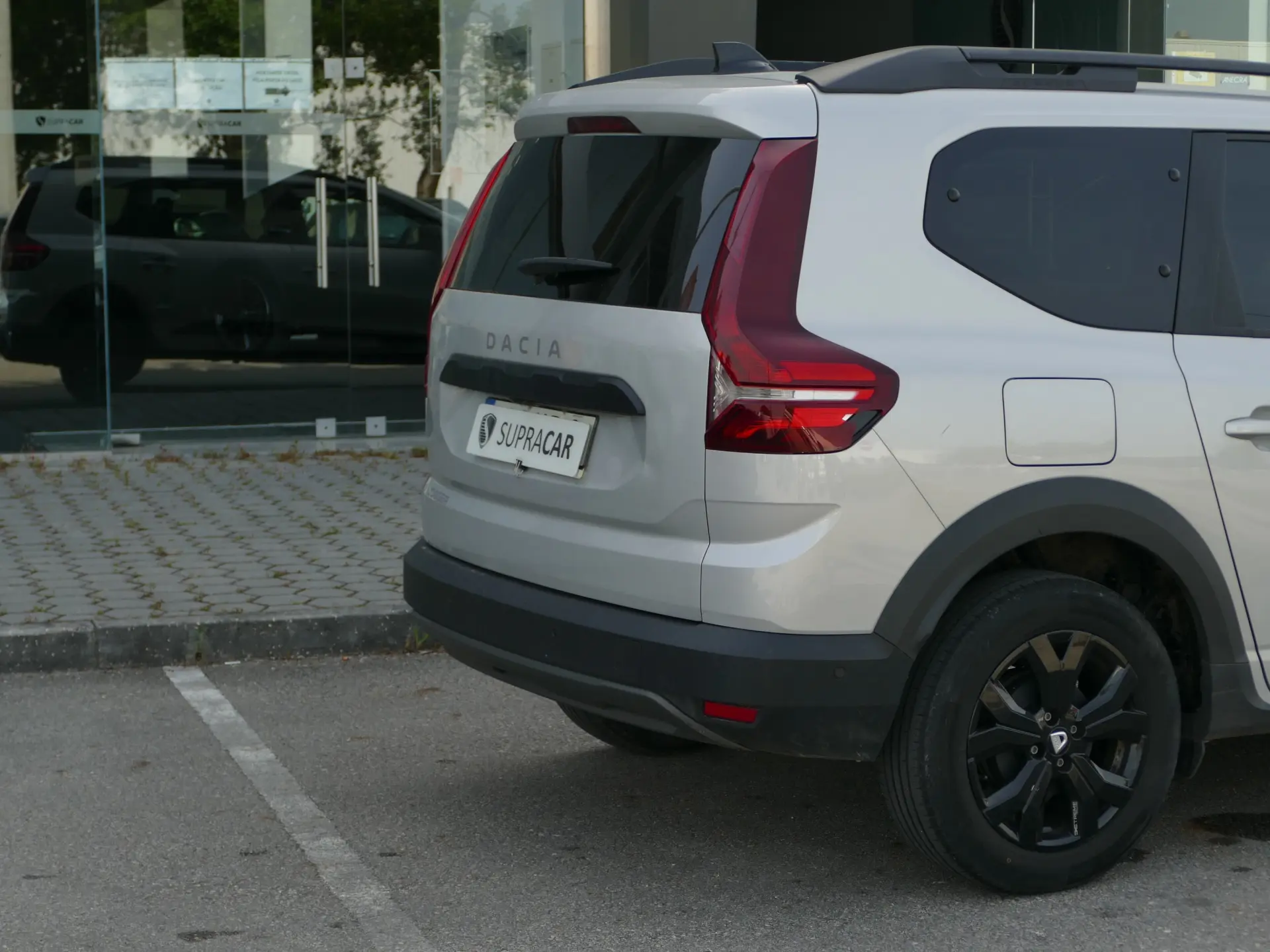 Dacia Jogger 1.0 ECO-G Expression 7L Bi-Fuel 6