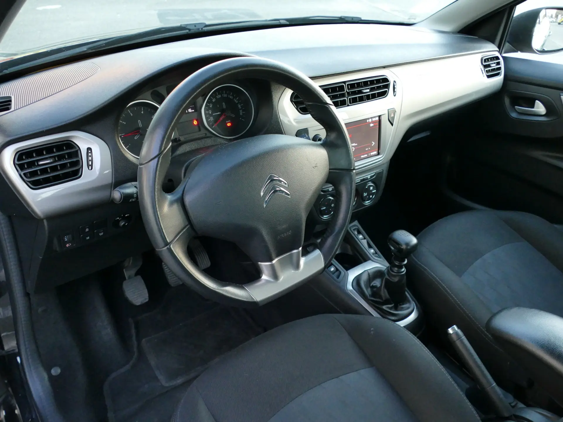 Citroen C-Elysée 1.5 BlueHDi Shine 24