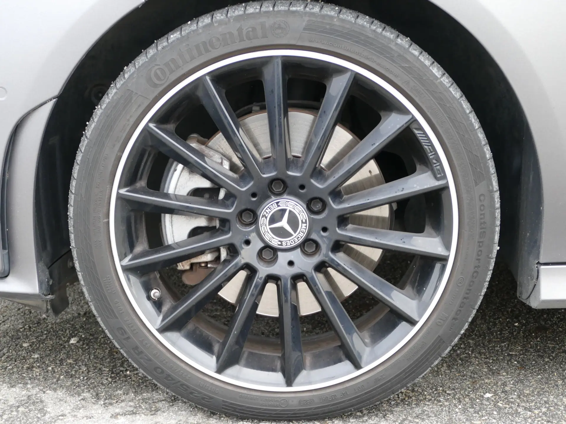 Mercedes-Benz CLA 250 e AMG Line 5