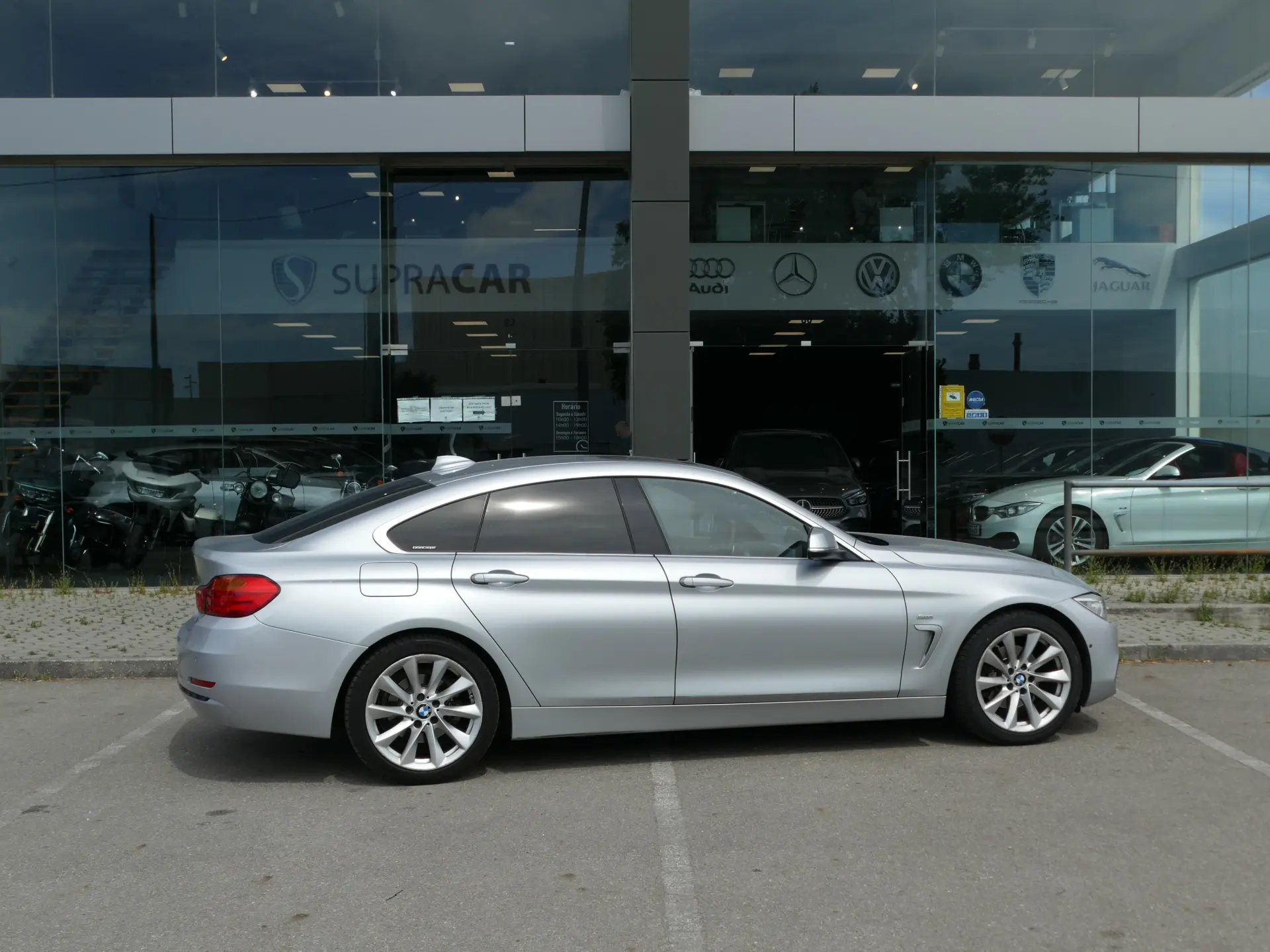 BMW 420 Gran Coupé d Line Sport Auto 41